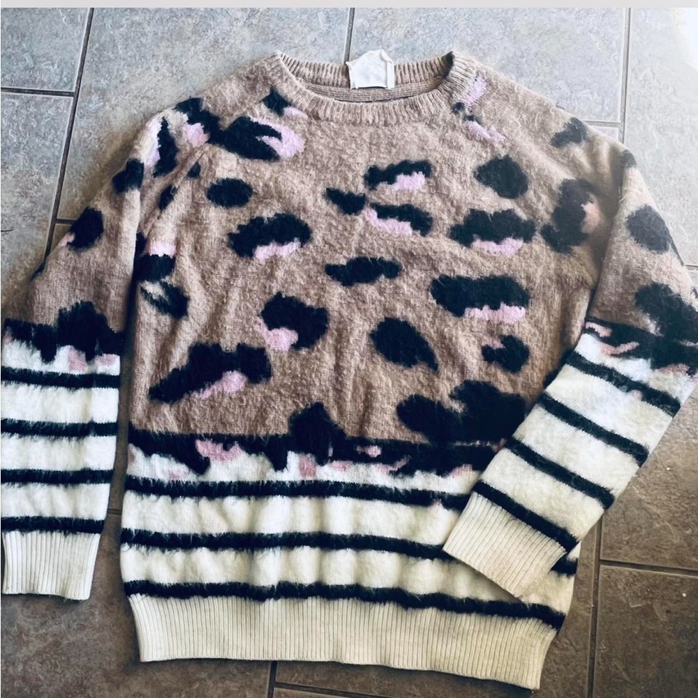 Leopard Print Women's Sweater - Brown and Black